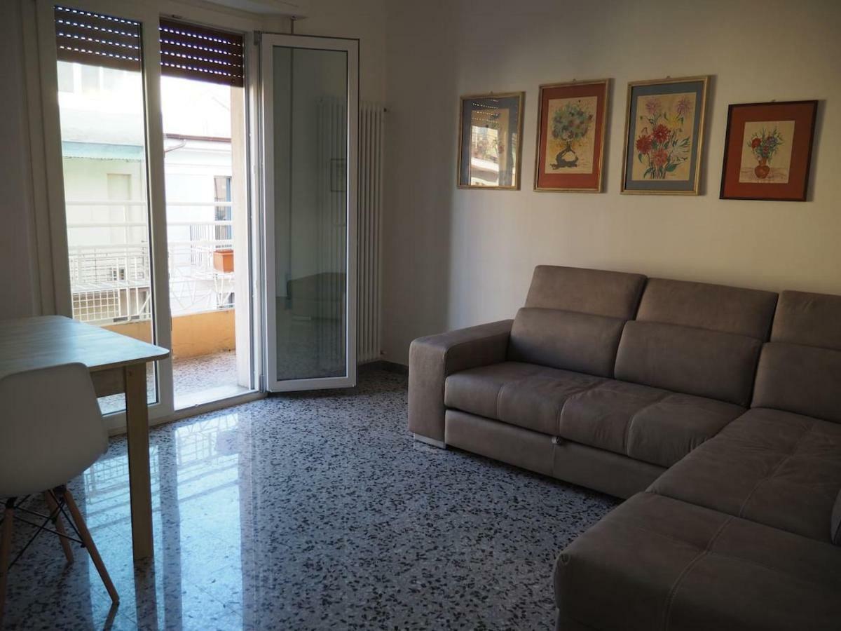 Casa Chiara Διαμέρισμα Σαν Μπενεντέτο ντελ Τρόντο Εξωτερικό φωτογραφία